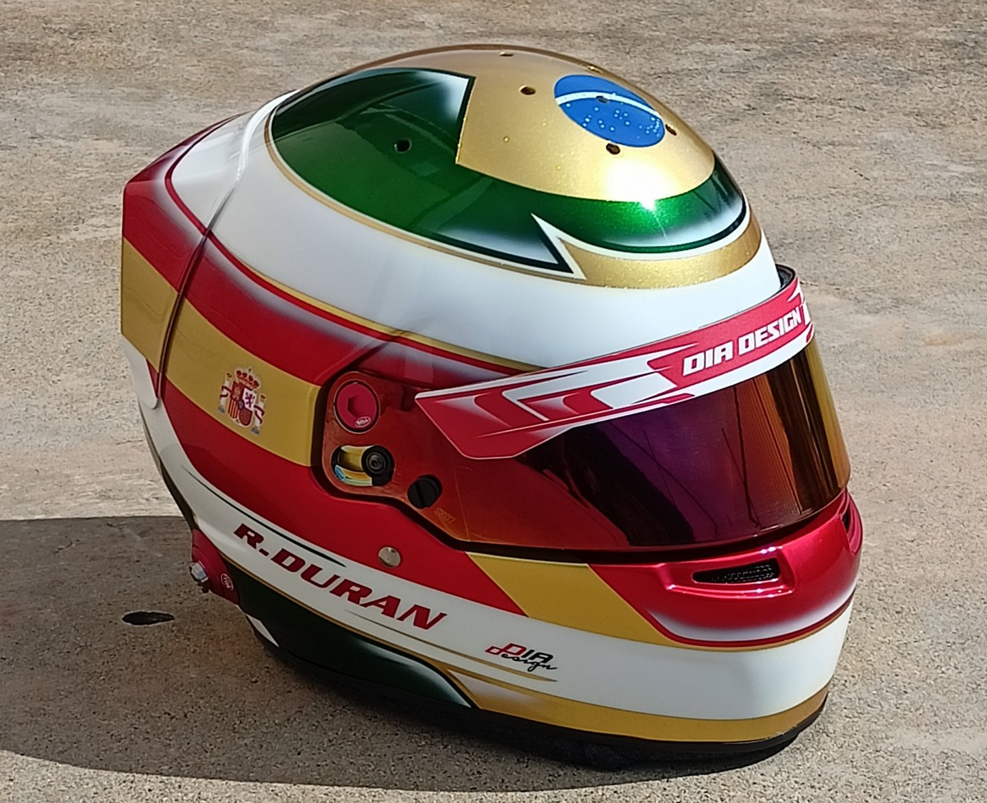 Rafael Durán Bell HP7: Aerografia Casco Ferrari GT3