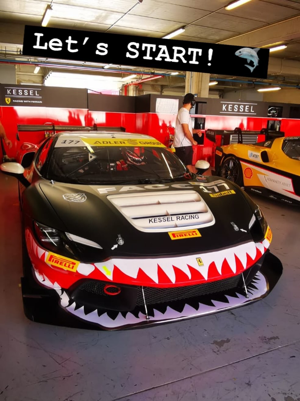 Ferrari Challenge Kessel Racing pit box Fons Scheltema