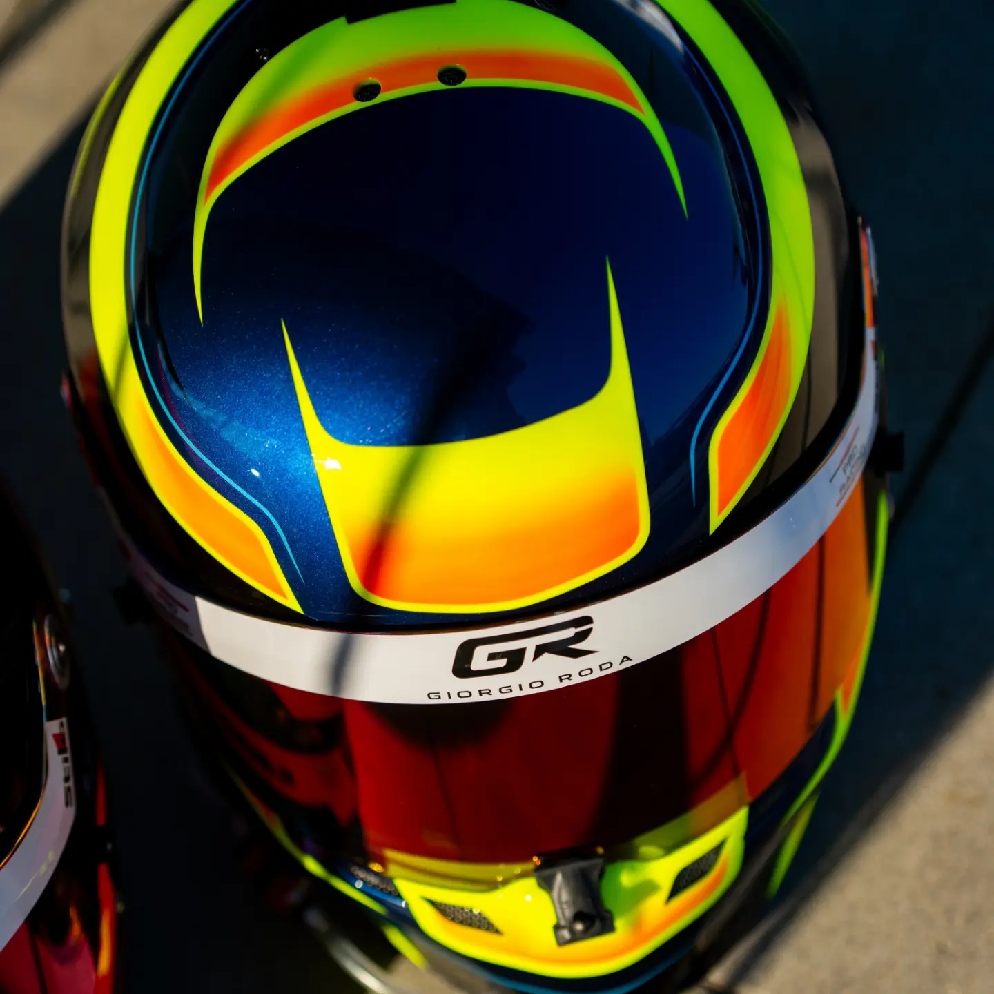 Stilo ST6 aerografato Giorgio Roda vista frontale