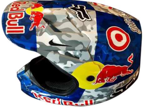 Aerografia casco Red Bull